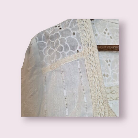 Pol Women Top Lagenlook Gorgeous Flower Embroidery Button Oversized White Small - Picture 7 of 17